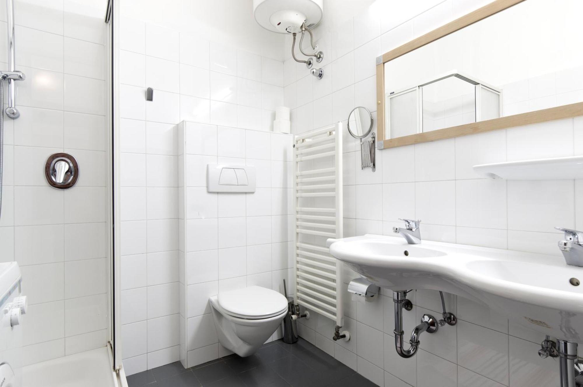 Residence Fink Central Apartments Больцано Екстер'єр фото