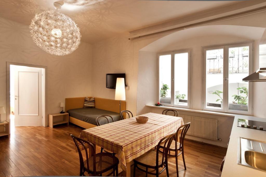 Residence Fink Central Apartments Больцано Екстер'єр фото